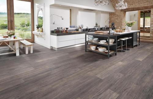 LLP302 RavenOak Kitchen LS CM